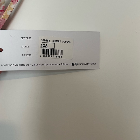 NWT SNDYS Dress - Picture 4 of 4